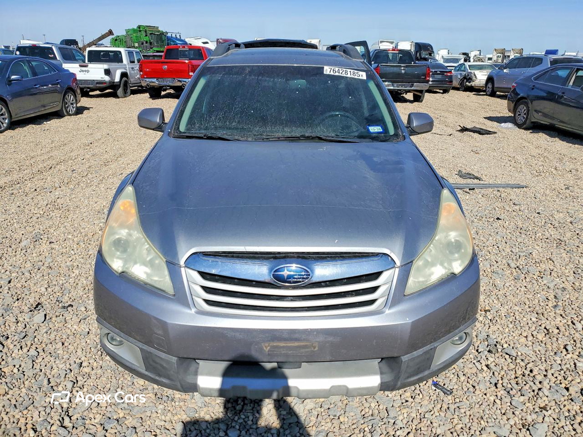 Subaru Outback 2011