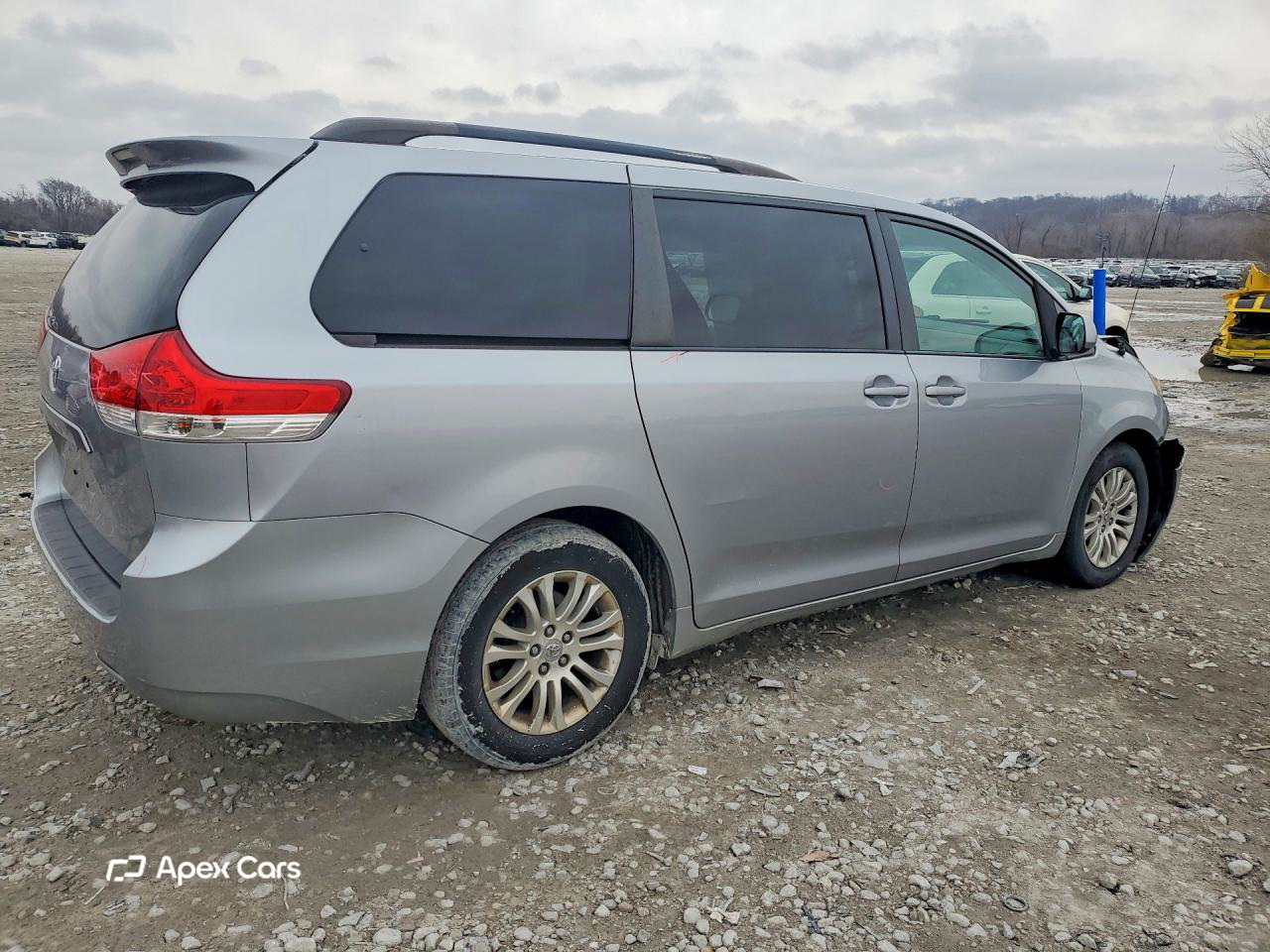Toyota Sienna 2012
