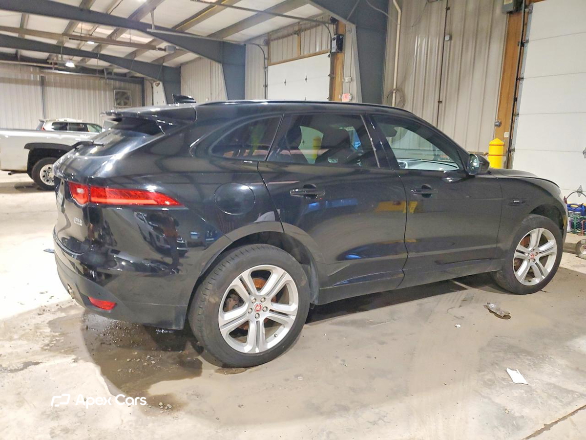 Jaguar F-Pace 2017
