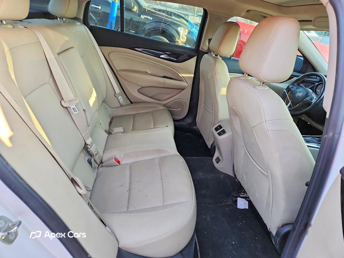 Buick Regal 2018