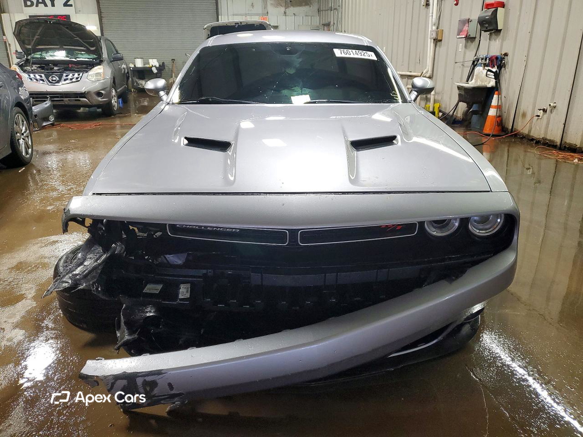 Dodge Challenger 2017