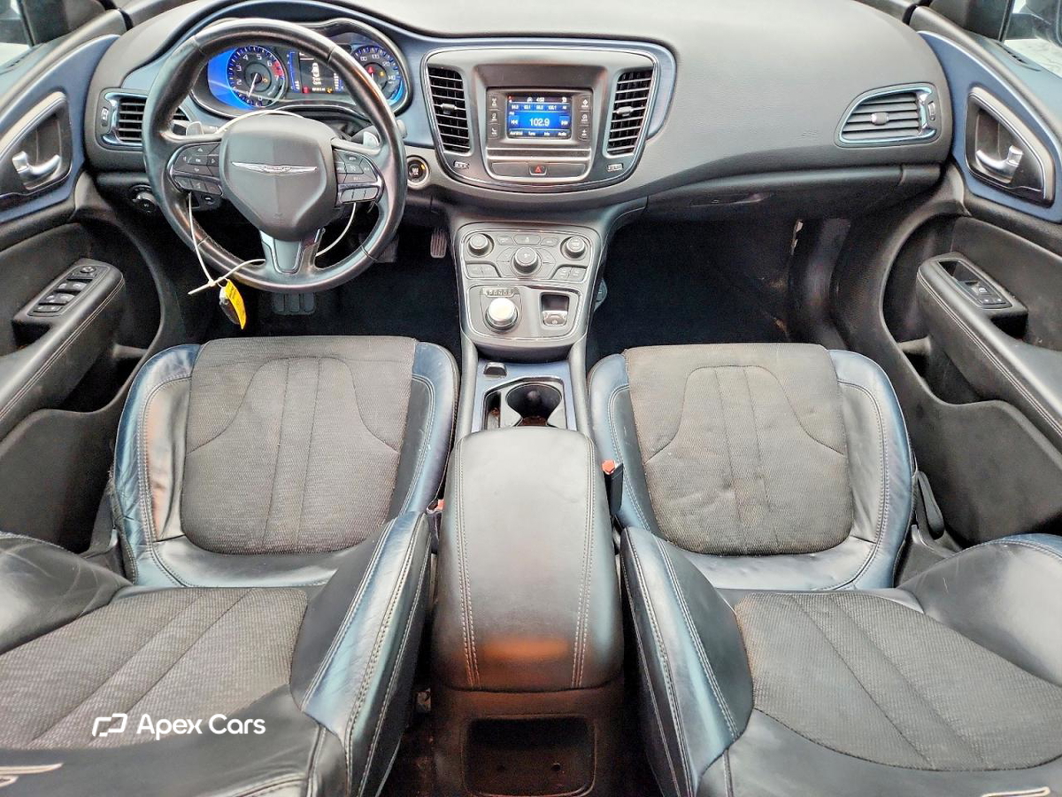 Chrysler 200 2015