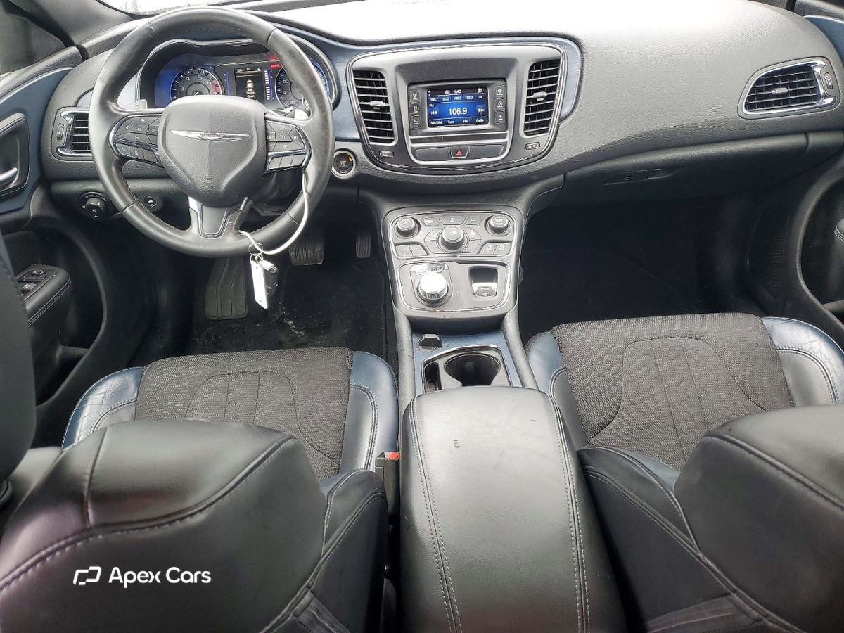 Chrysler 200 2016