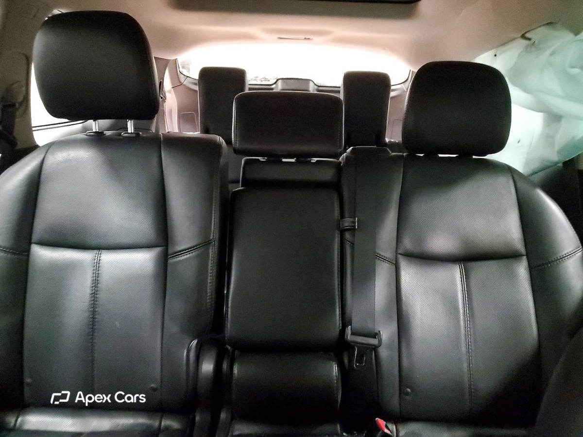 Nissan Pathfinder 2014