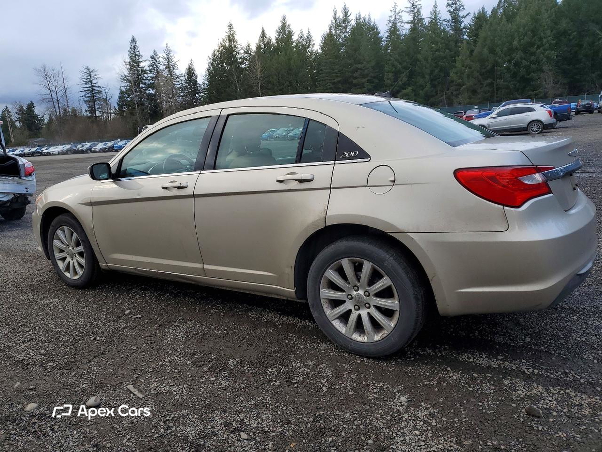 Chrysler 200 2013