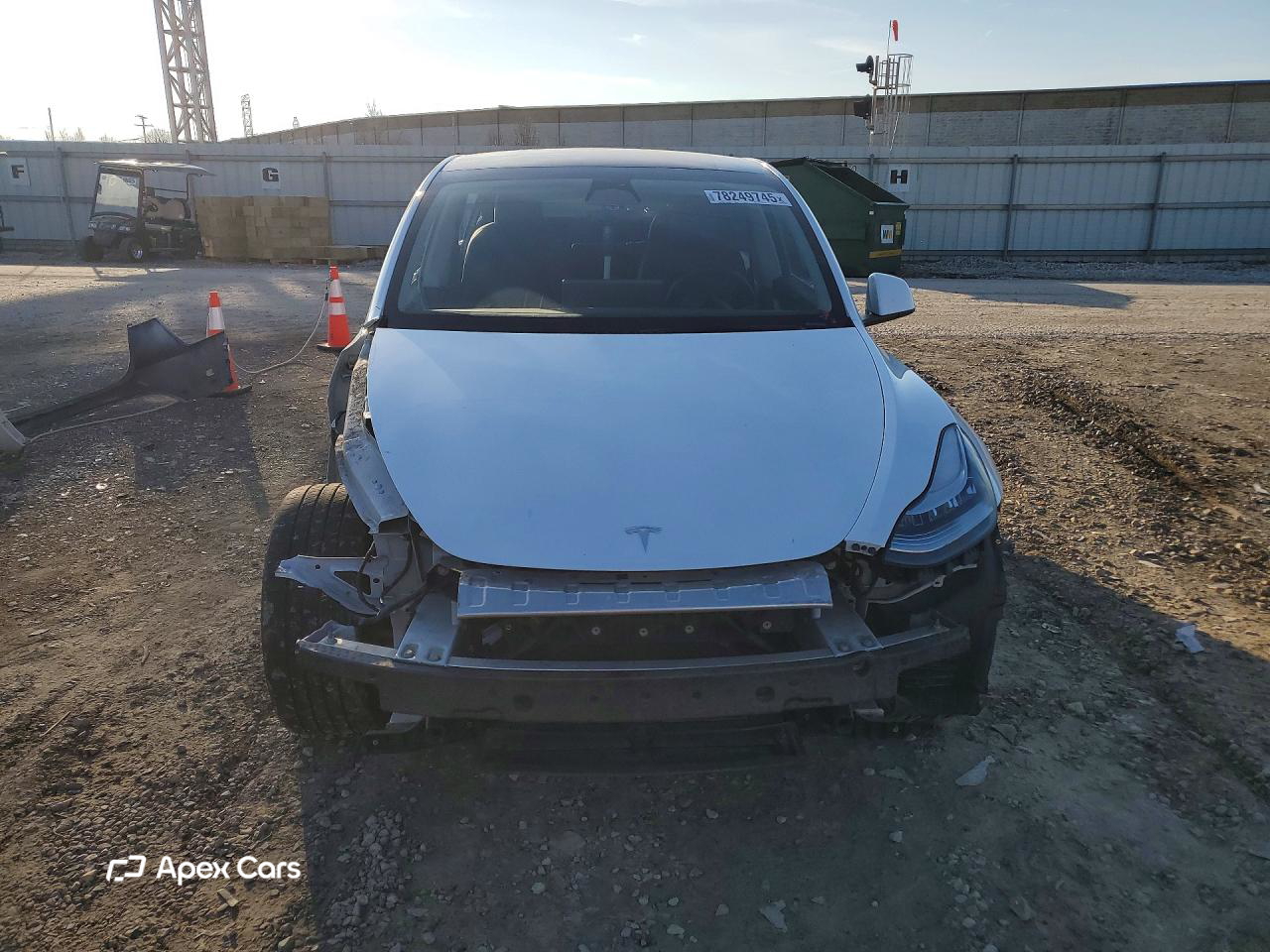 Tesla Model Y 2023