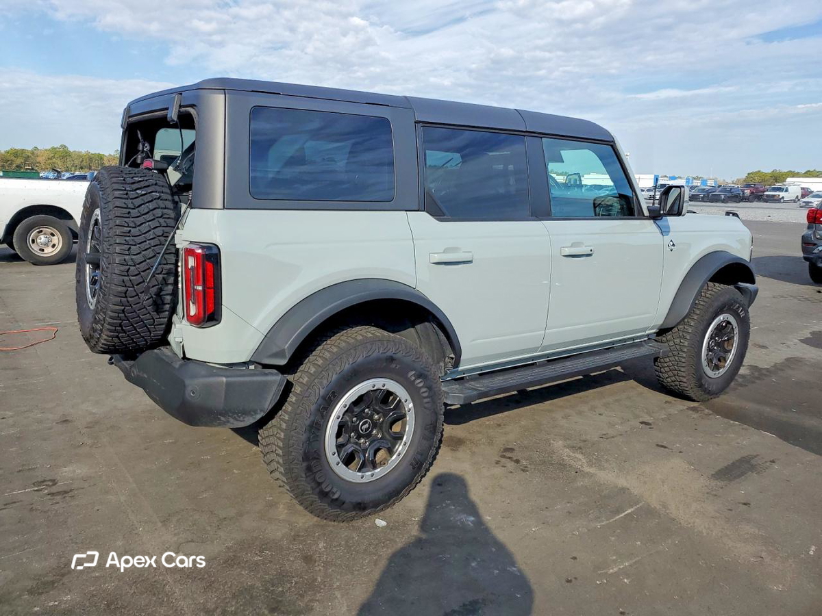 Ford Bronco 2024
