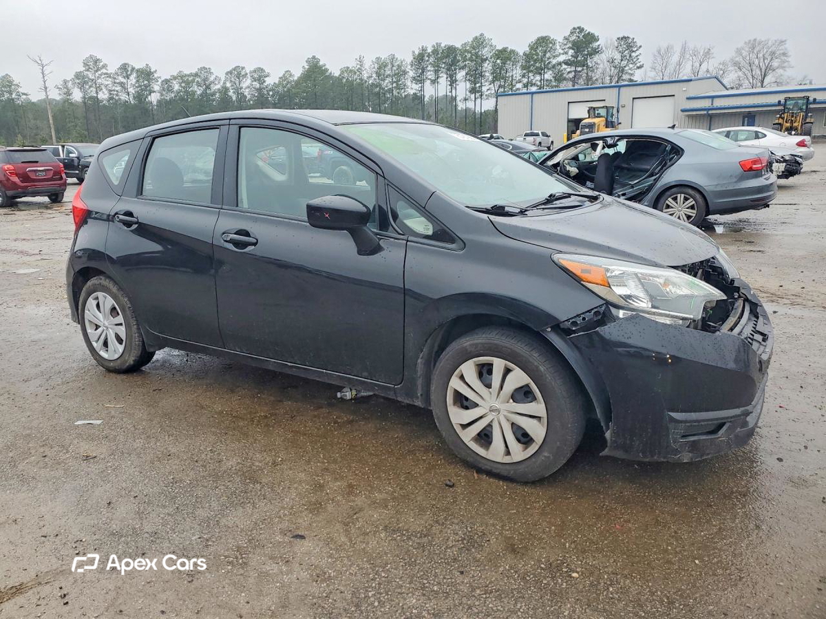 Nissan Versa 2019