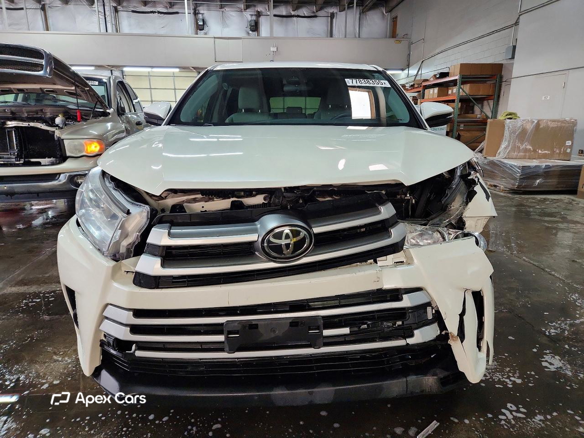 Toyota Highlander 2019