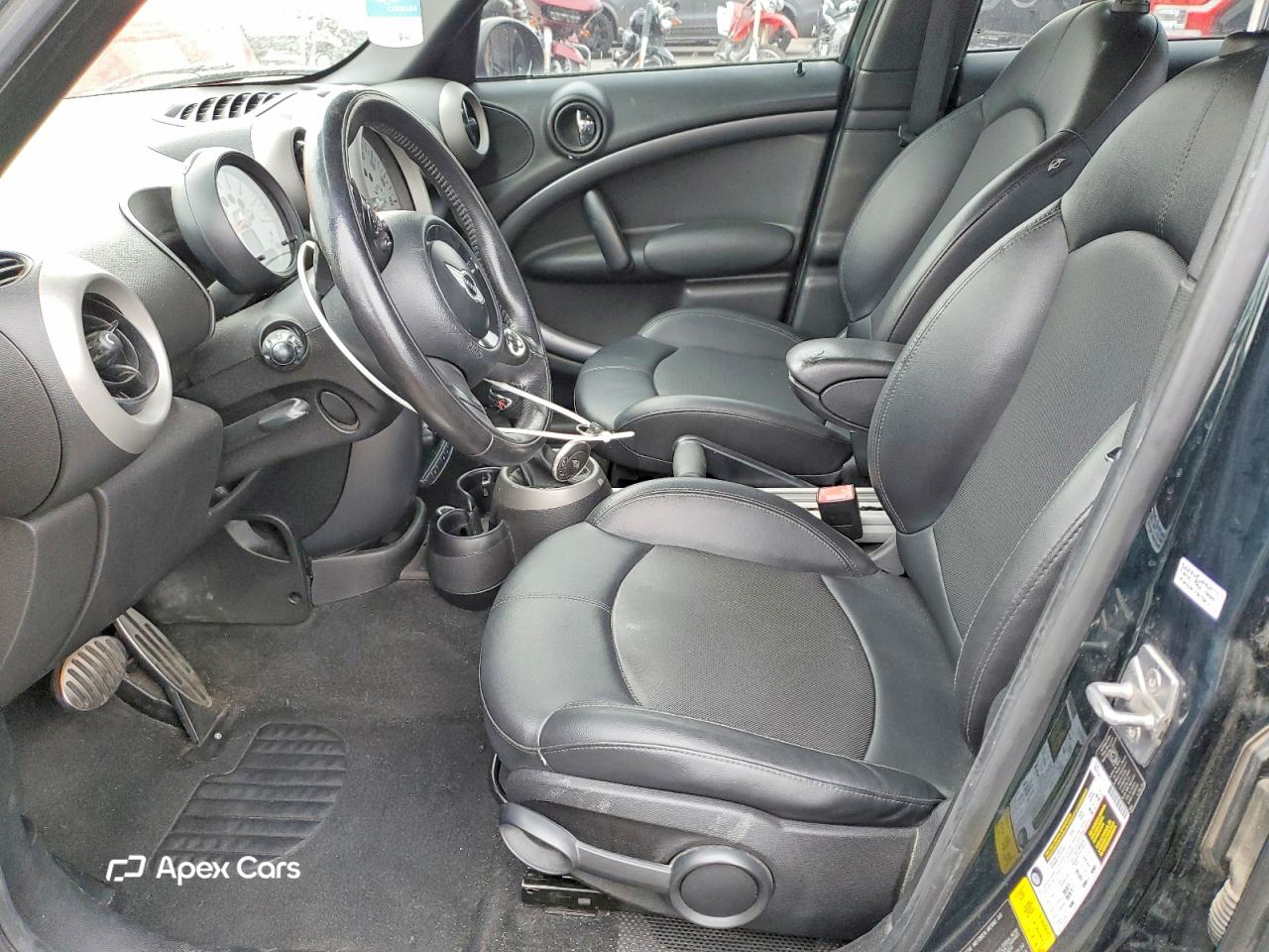 MINI Cooper 2012