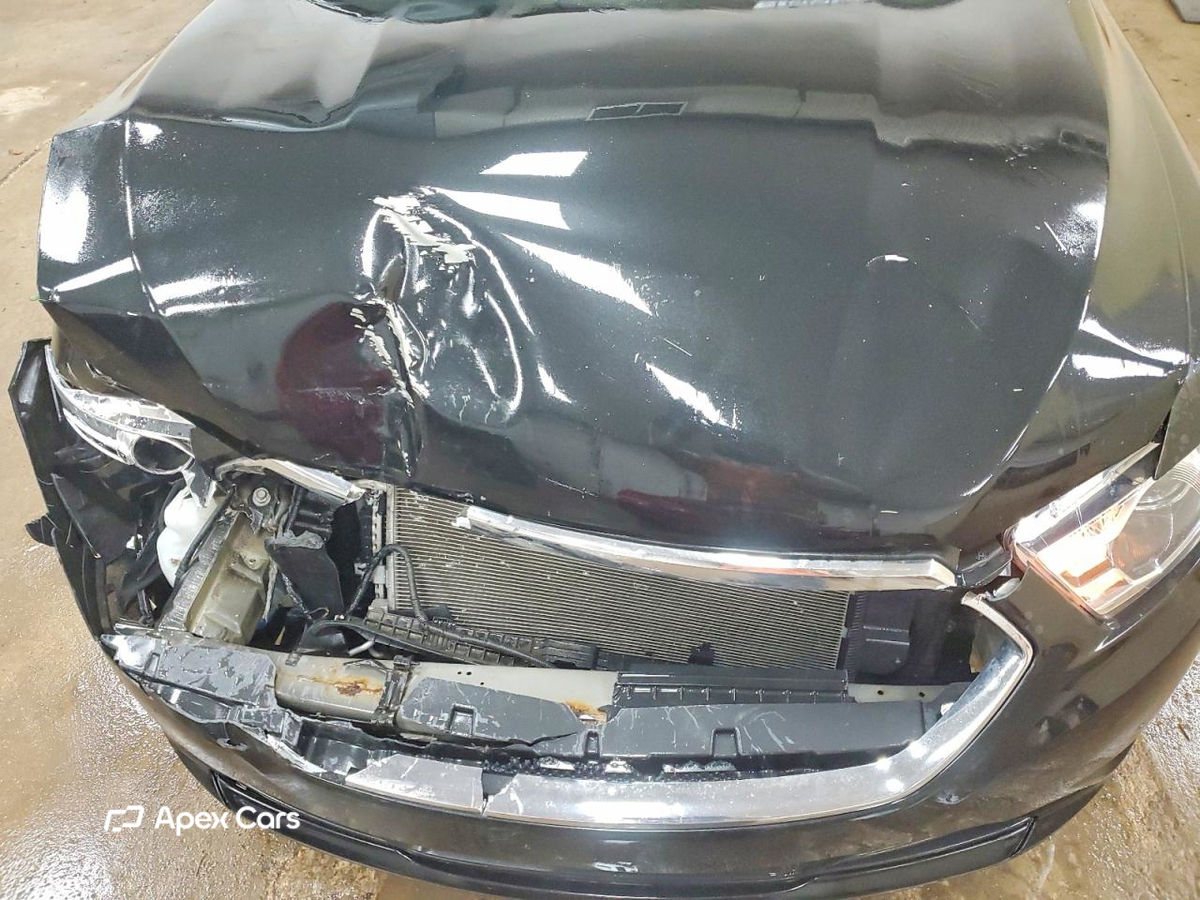 Ford Taurus 2015