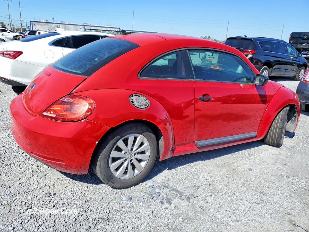 Volkswagen Beetle 2015