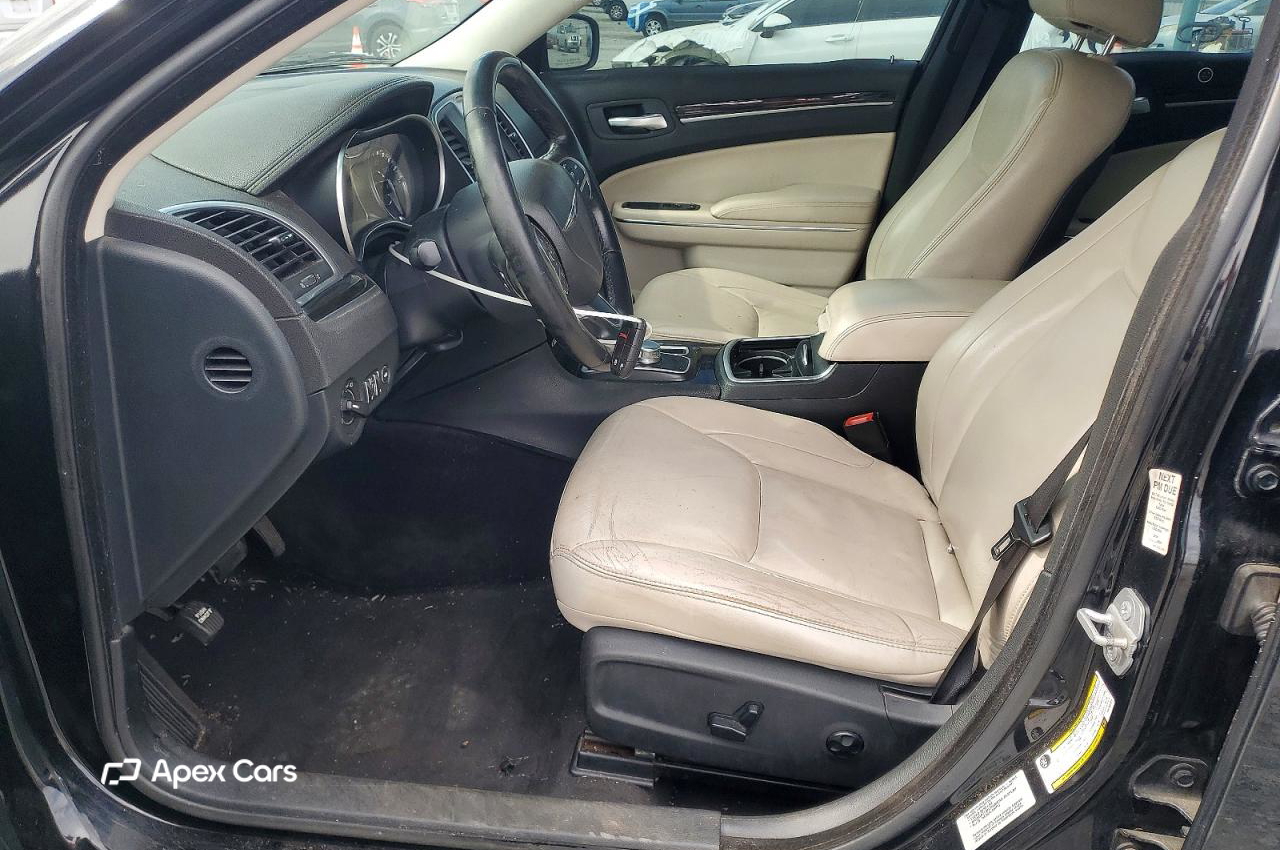 Chrysler 300 2015