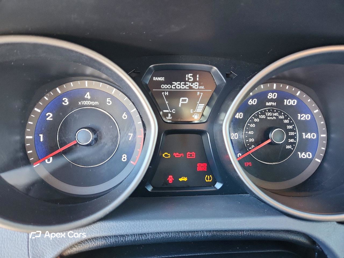 Hyundai Elantra 2011