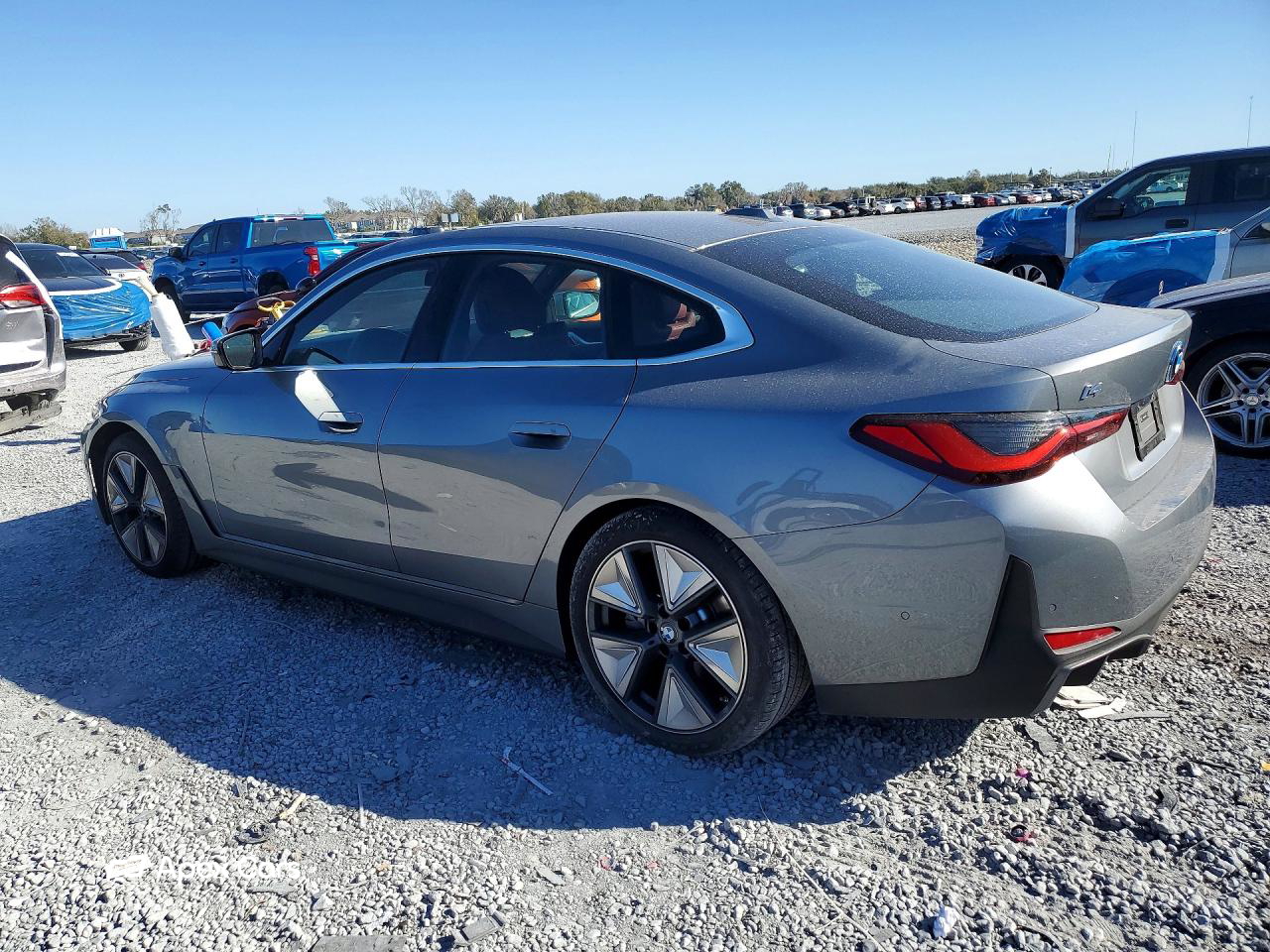 BMW i4 2025