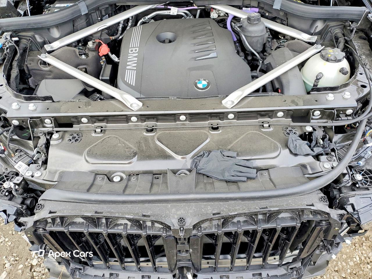 BMW X7 2025