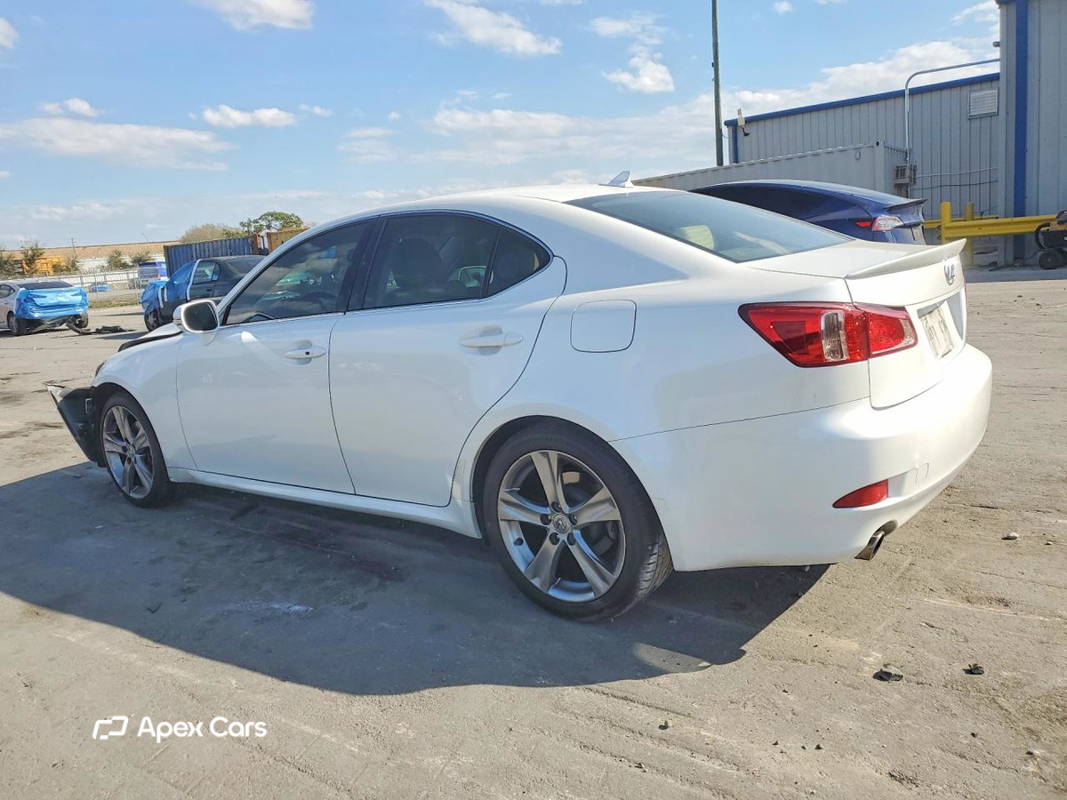 Lexus IS 2012