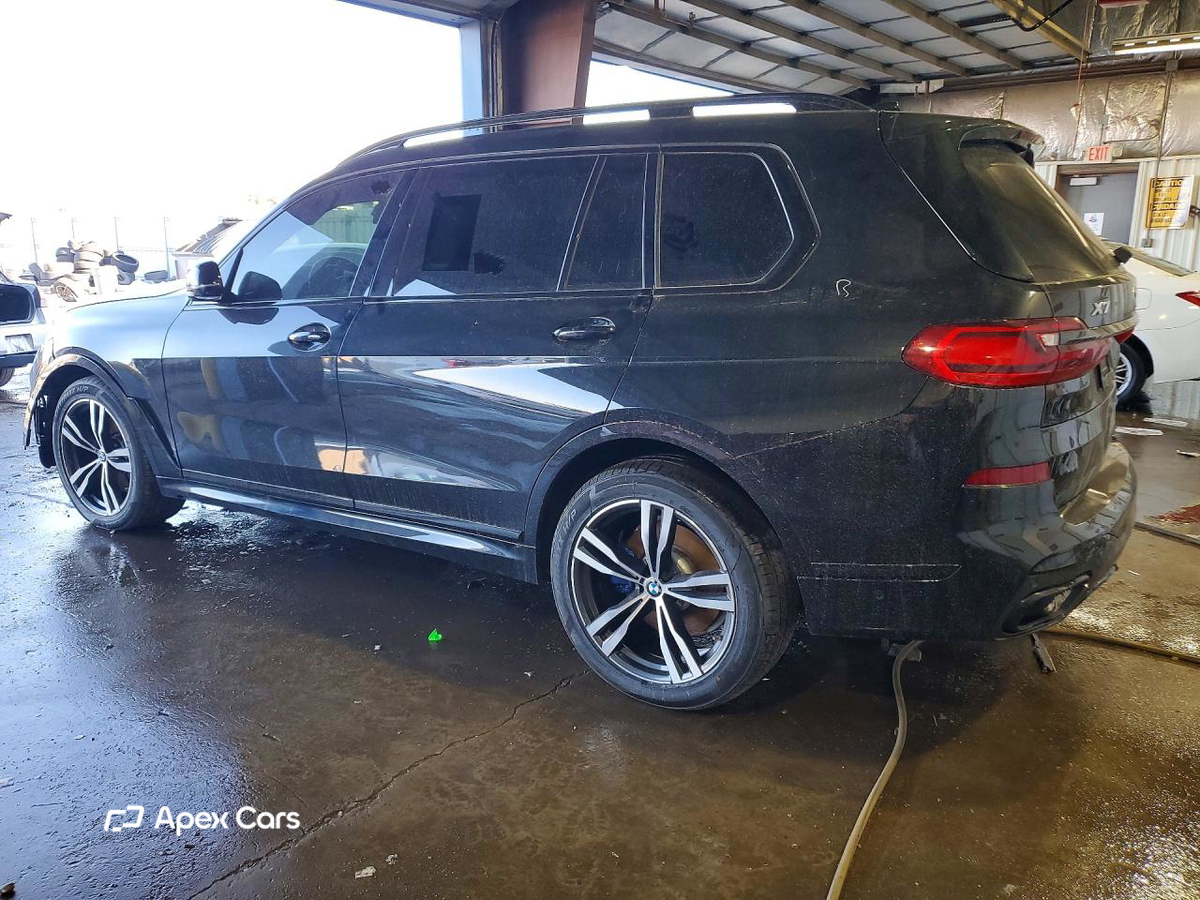 BMW X7 2022