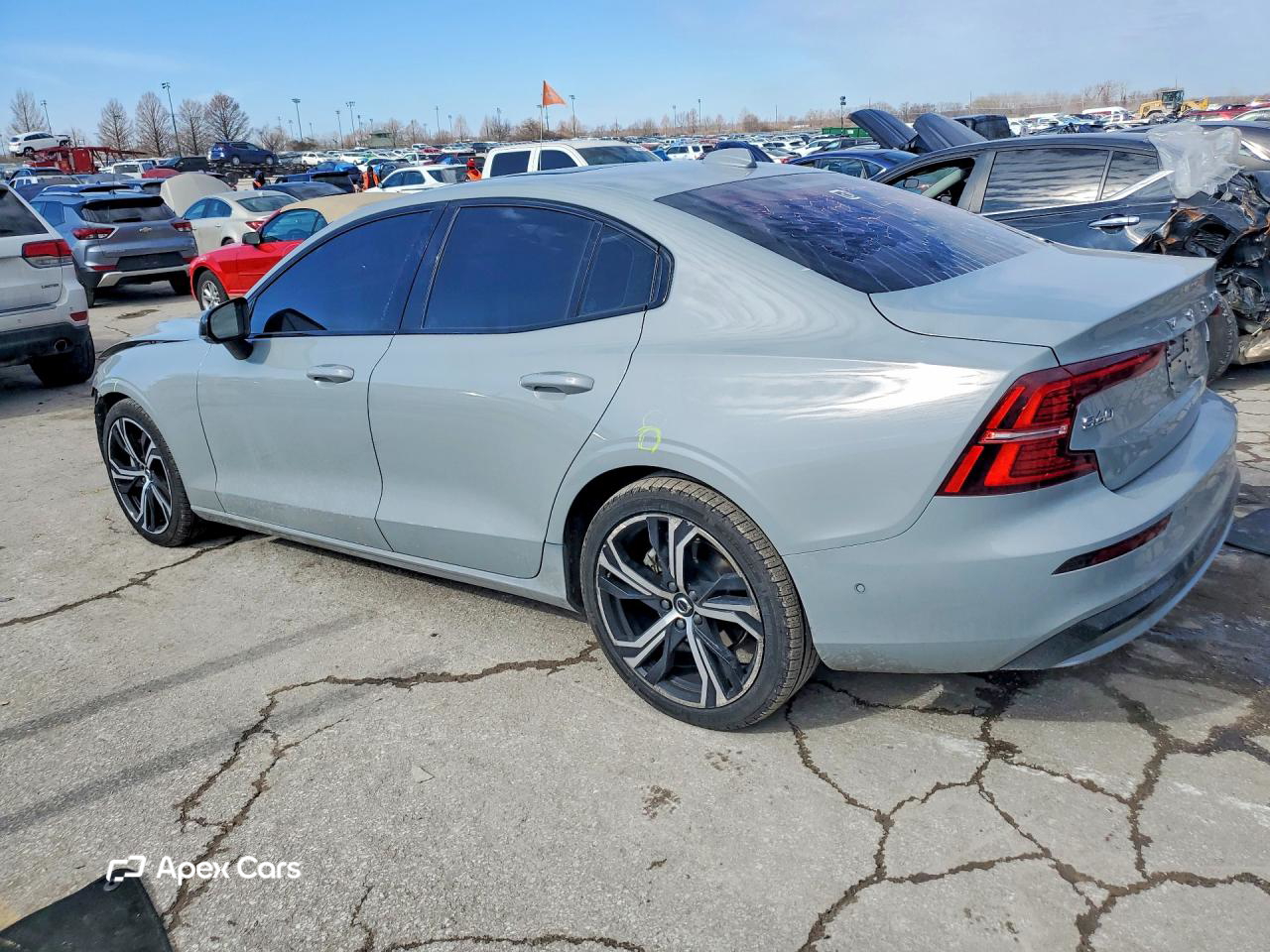 Volvo S60 2024