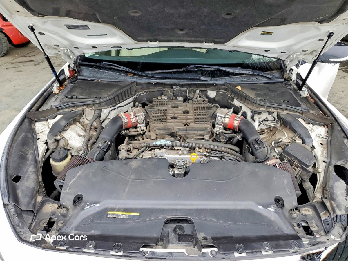 Infiniti Q50 2015