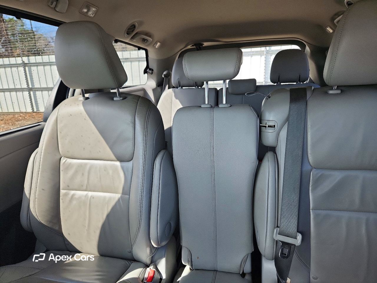 Toyota Sienna 2015