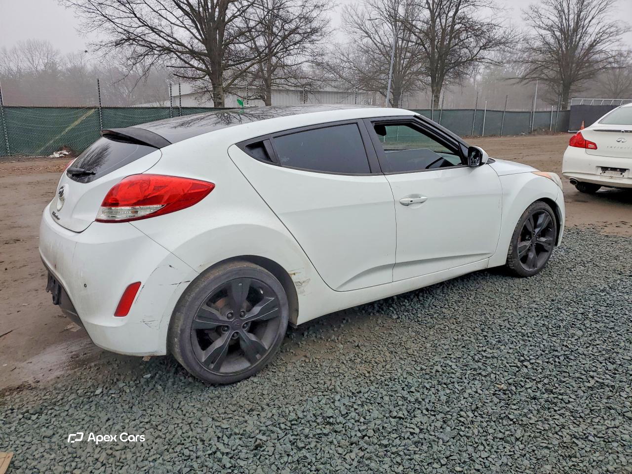 Hyundai Veloster 2013