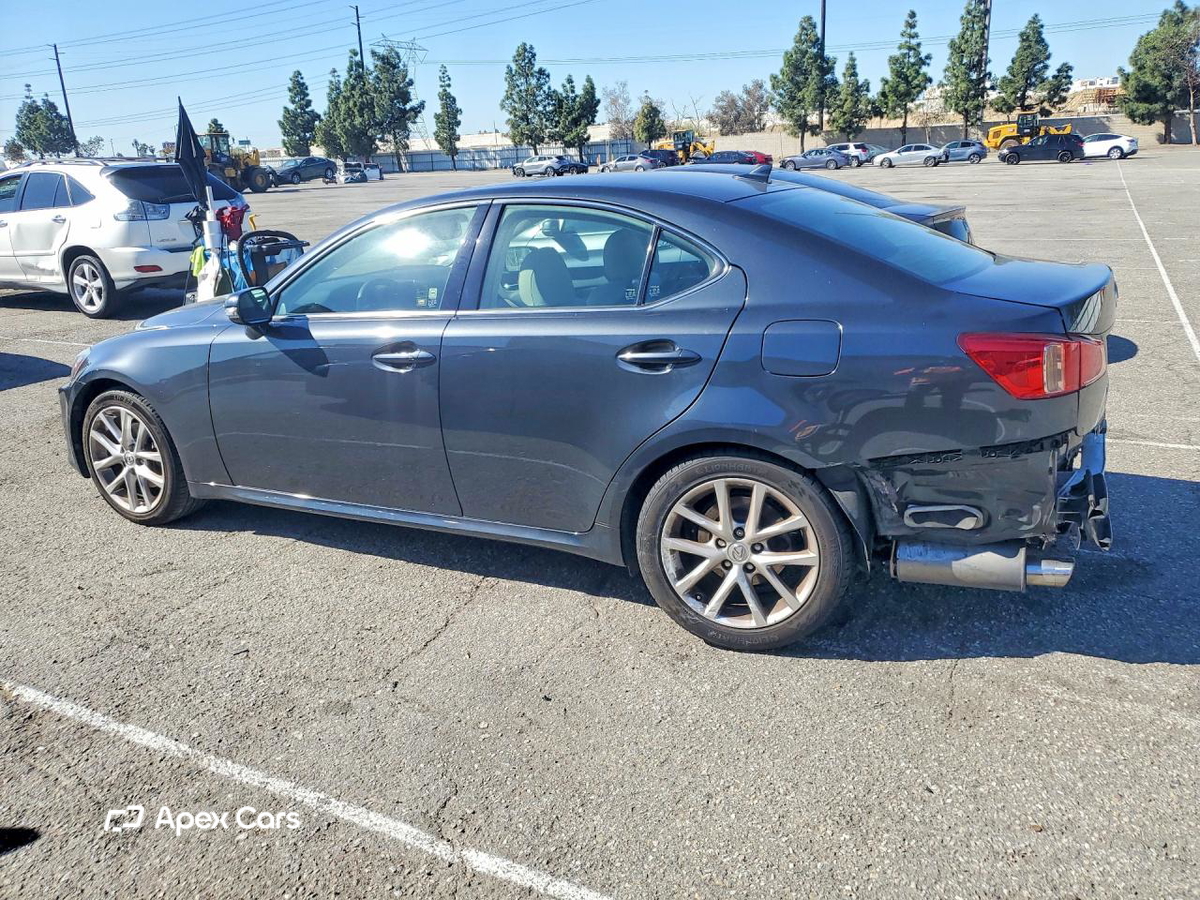 Lexus IS 2011