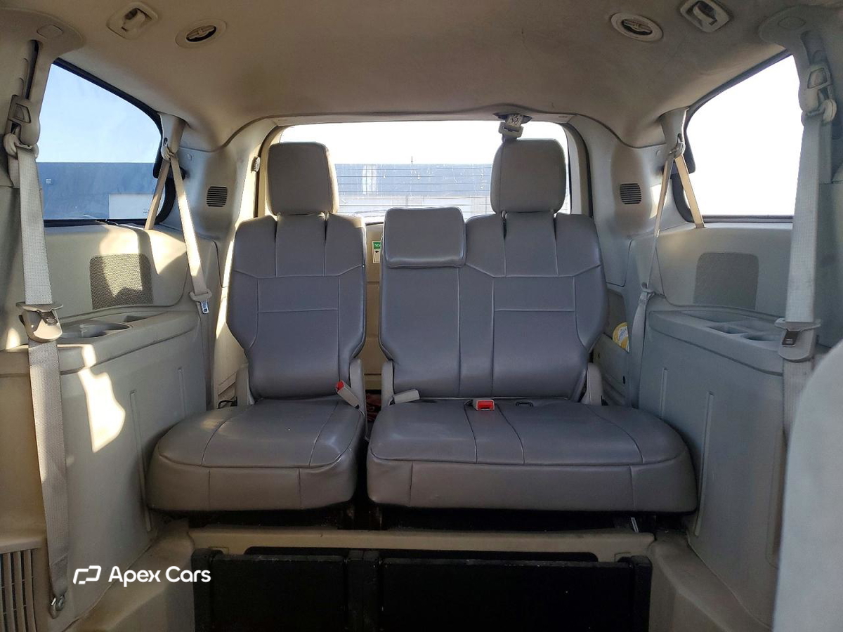 Dodge Caravan 2012