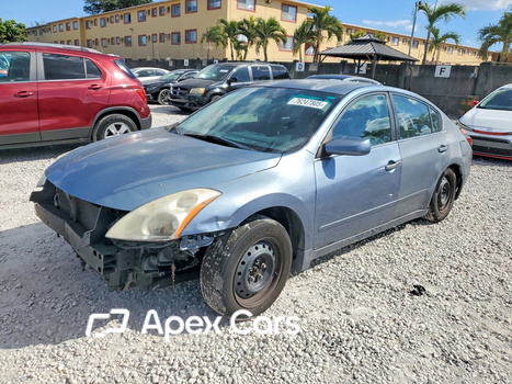 Nissan Altima 2010 - Image 1 of 12