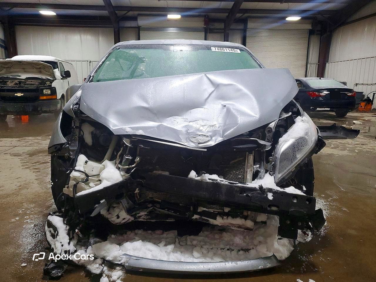Toyota Sienna 2016