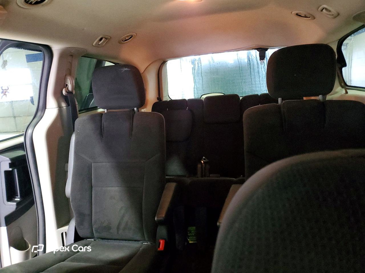 Dodge Caravan 2016