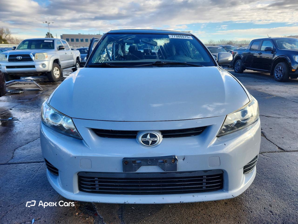Scion tC 2011