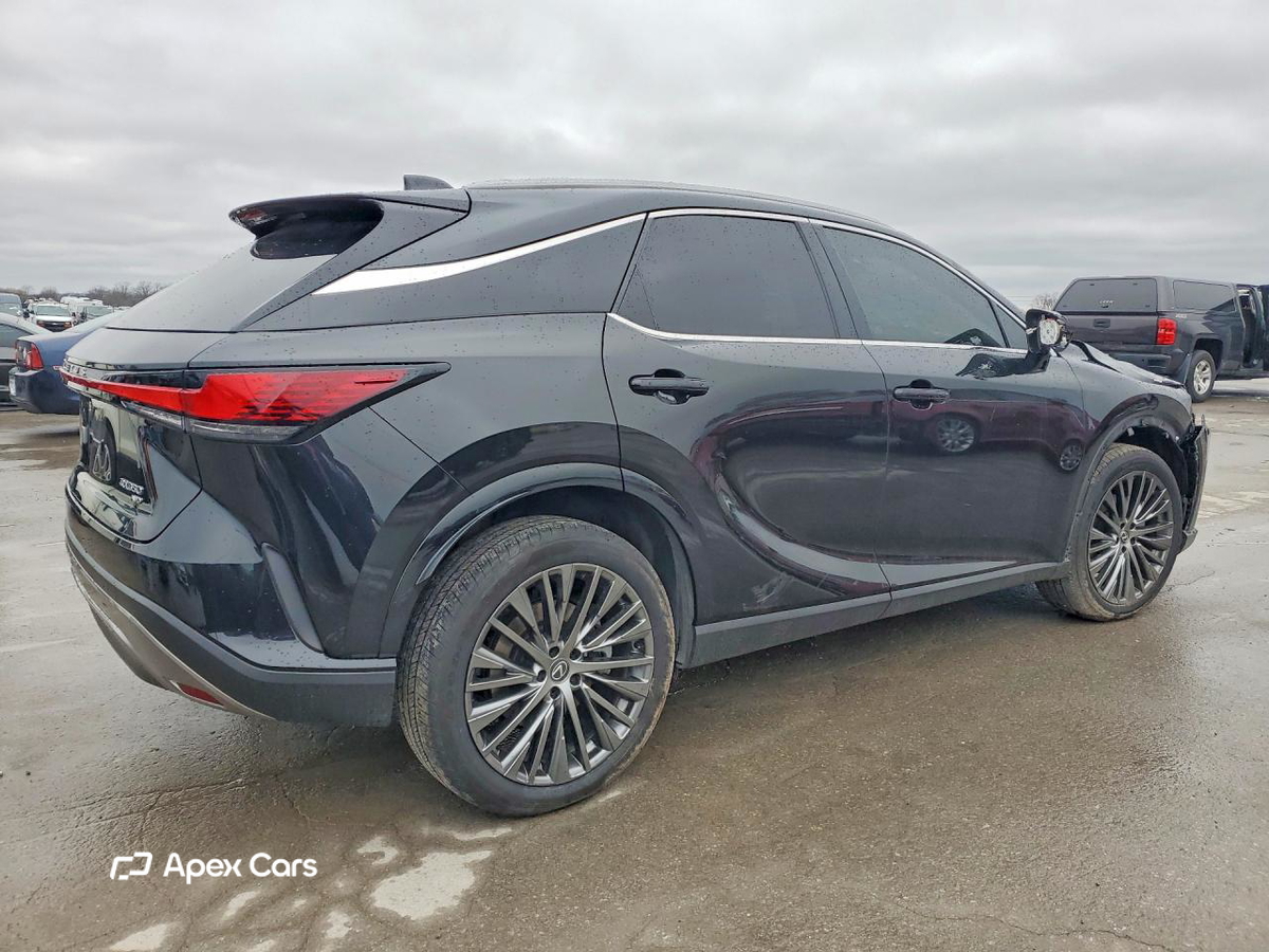 Lexus RX 2023