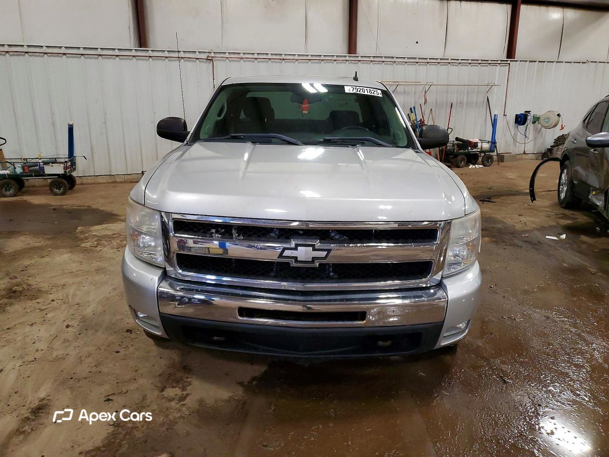 Chevrolet Silverado 2011