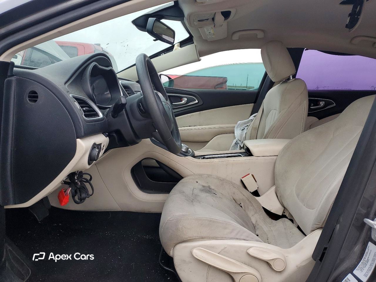 Chrysler 200 2015