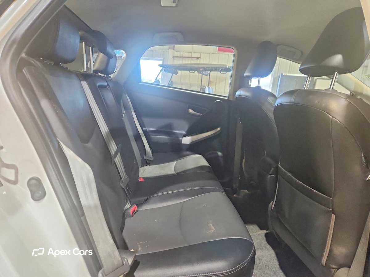 Toyota Prius 2012