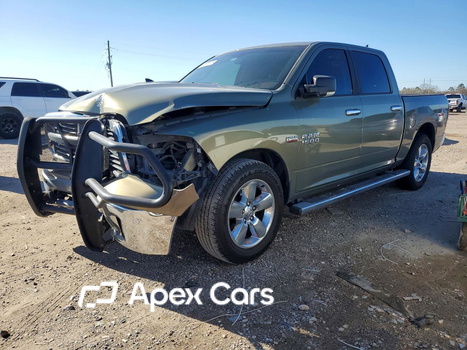 RAM 1500 2015 - Zdjęcie 1 z 12