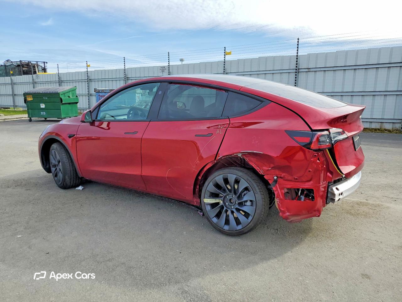 Tesla Model Y 2025