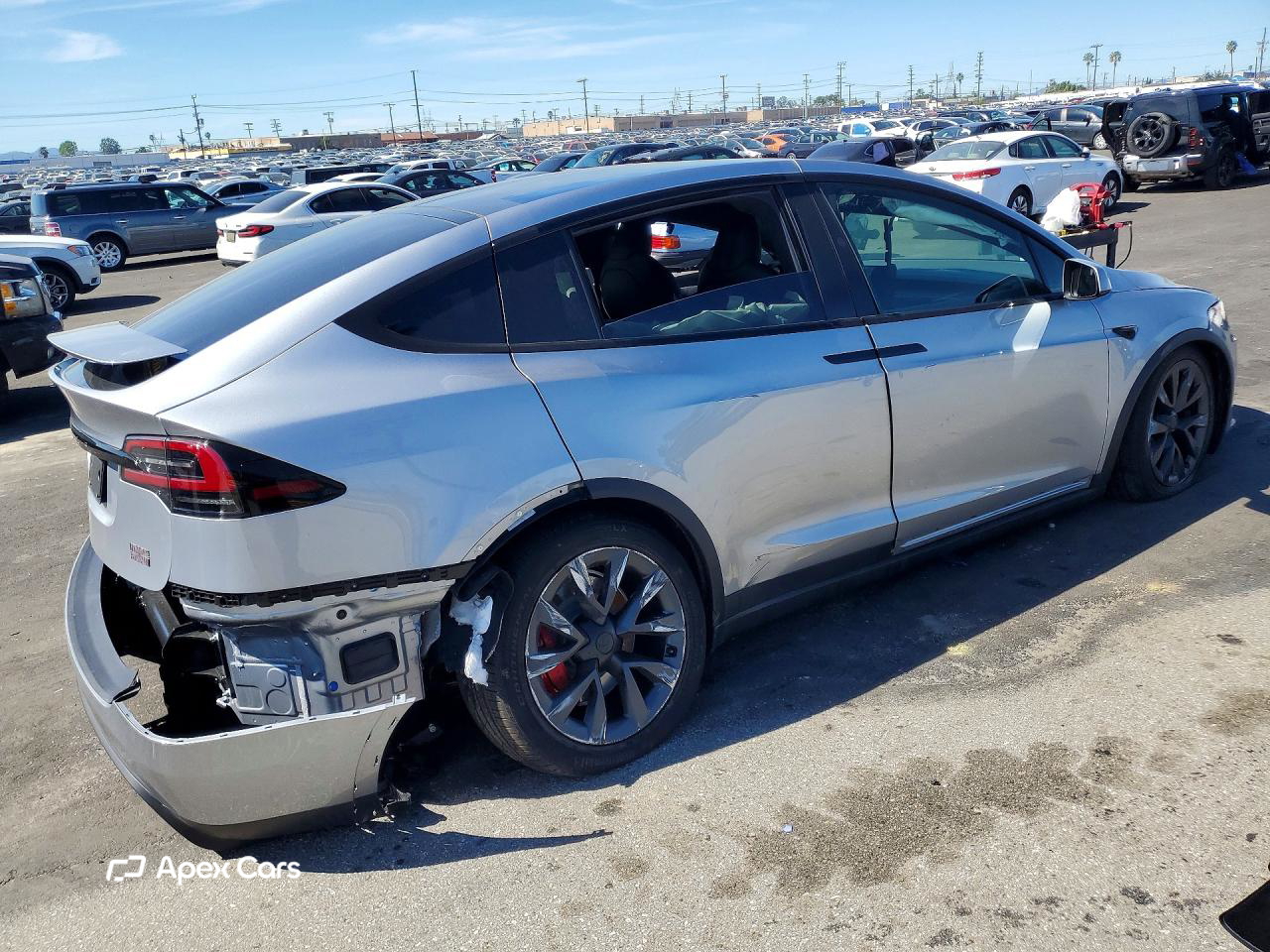Tesla Model X 2025