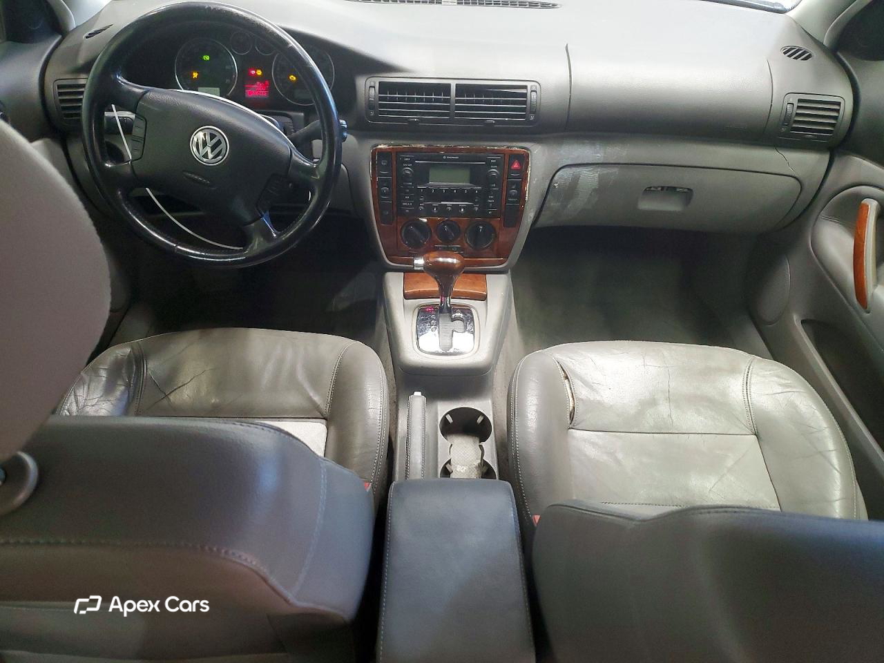 Volkswagen Passat 2003