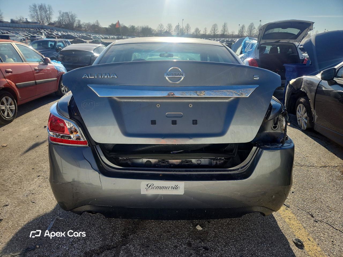 Nissan Altima 2015