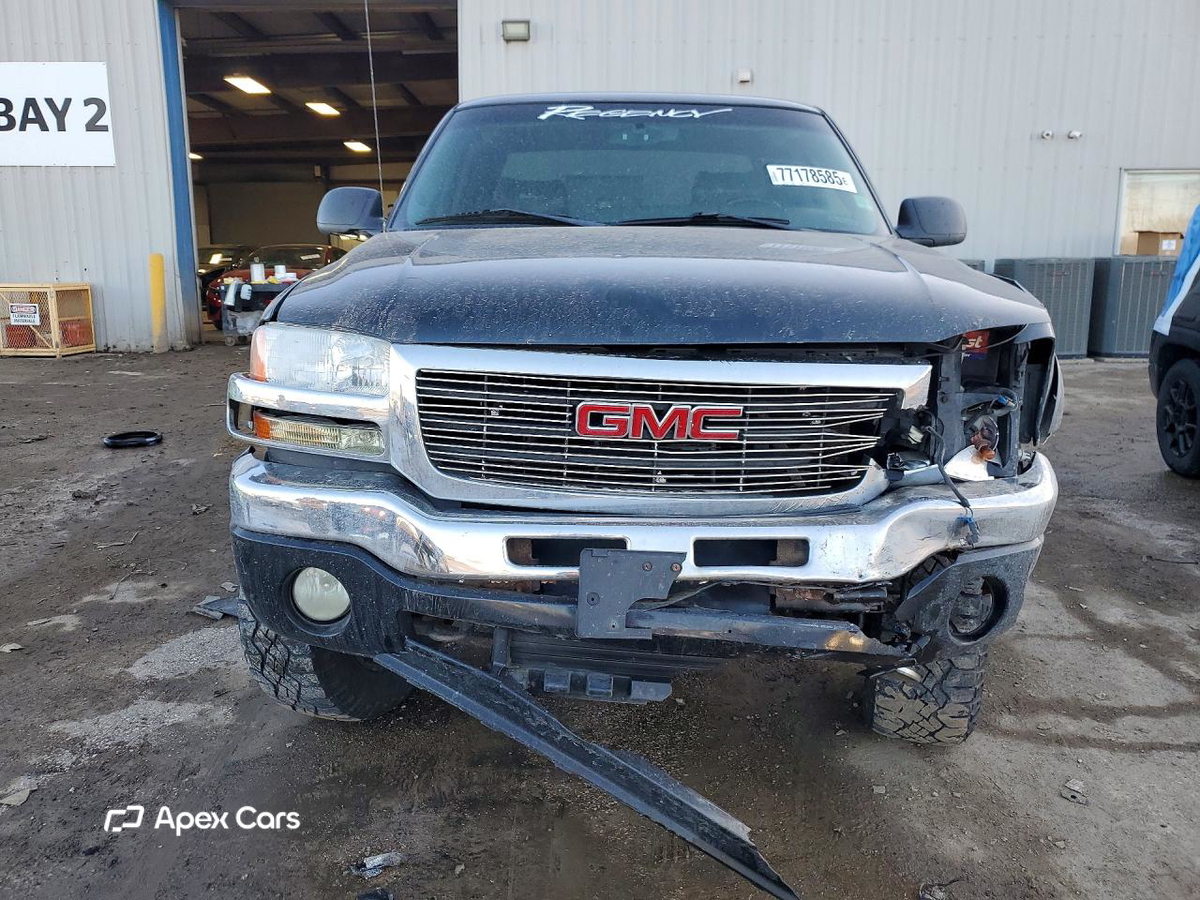 GMC Sierra 2003