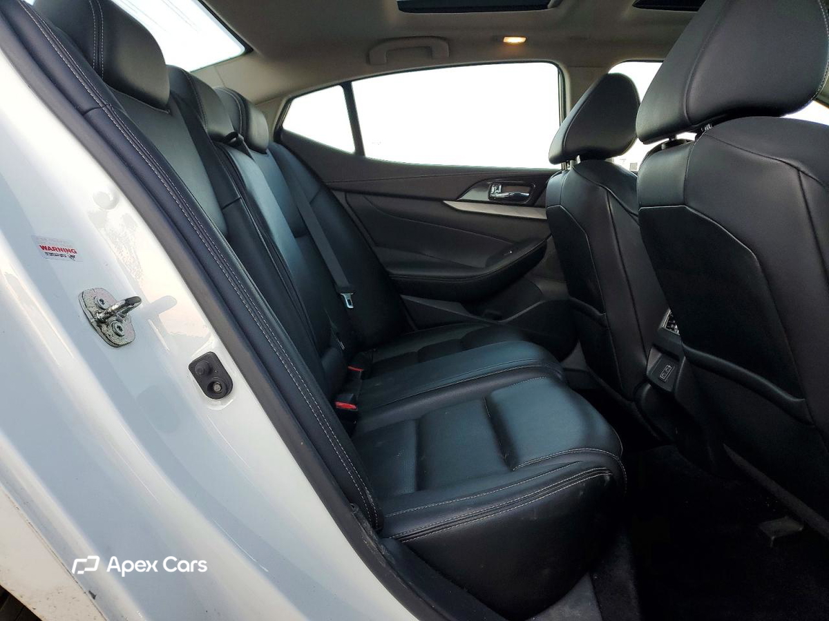 Nissan Maxima 2018
