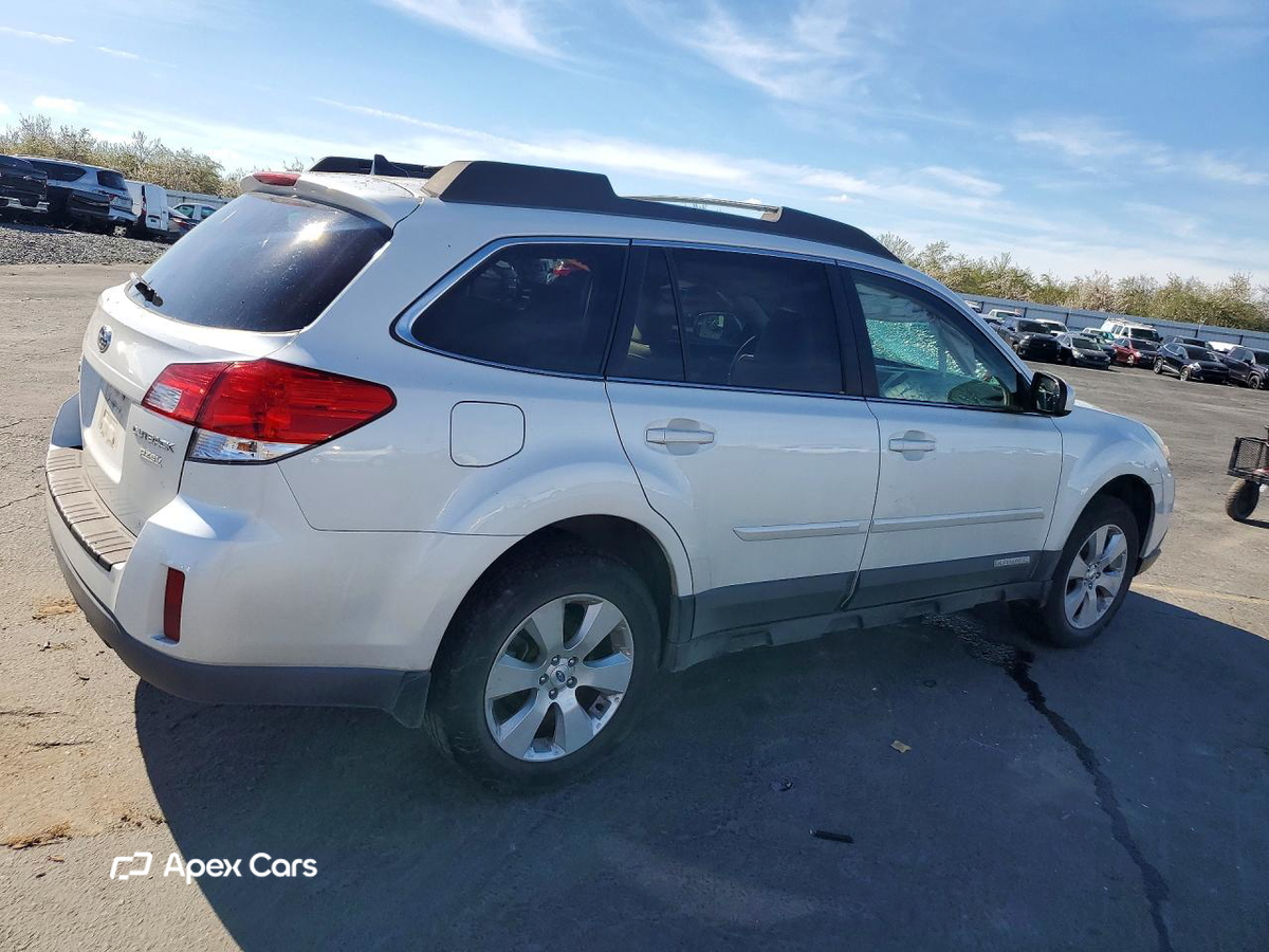 Subaru Outback 2012