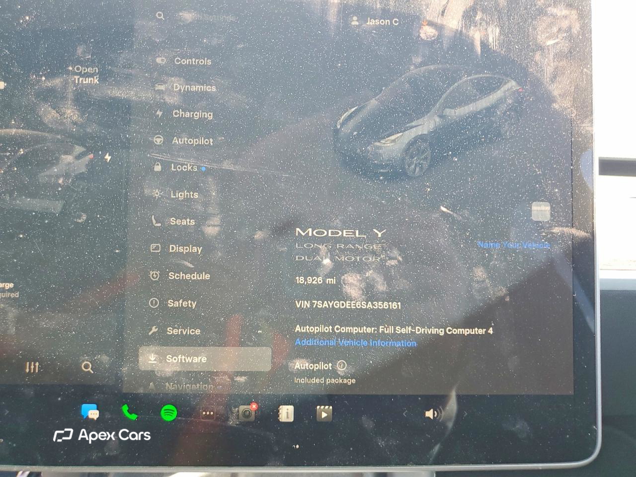 Tesla Model Y 2025