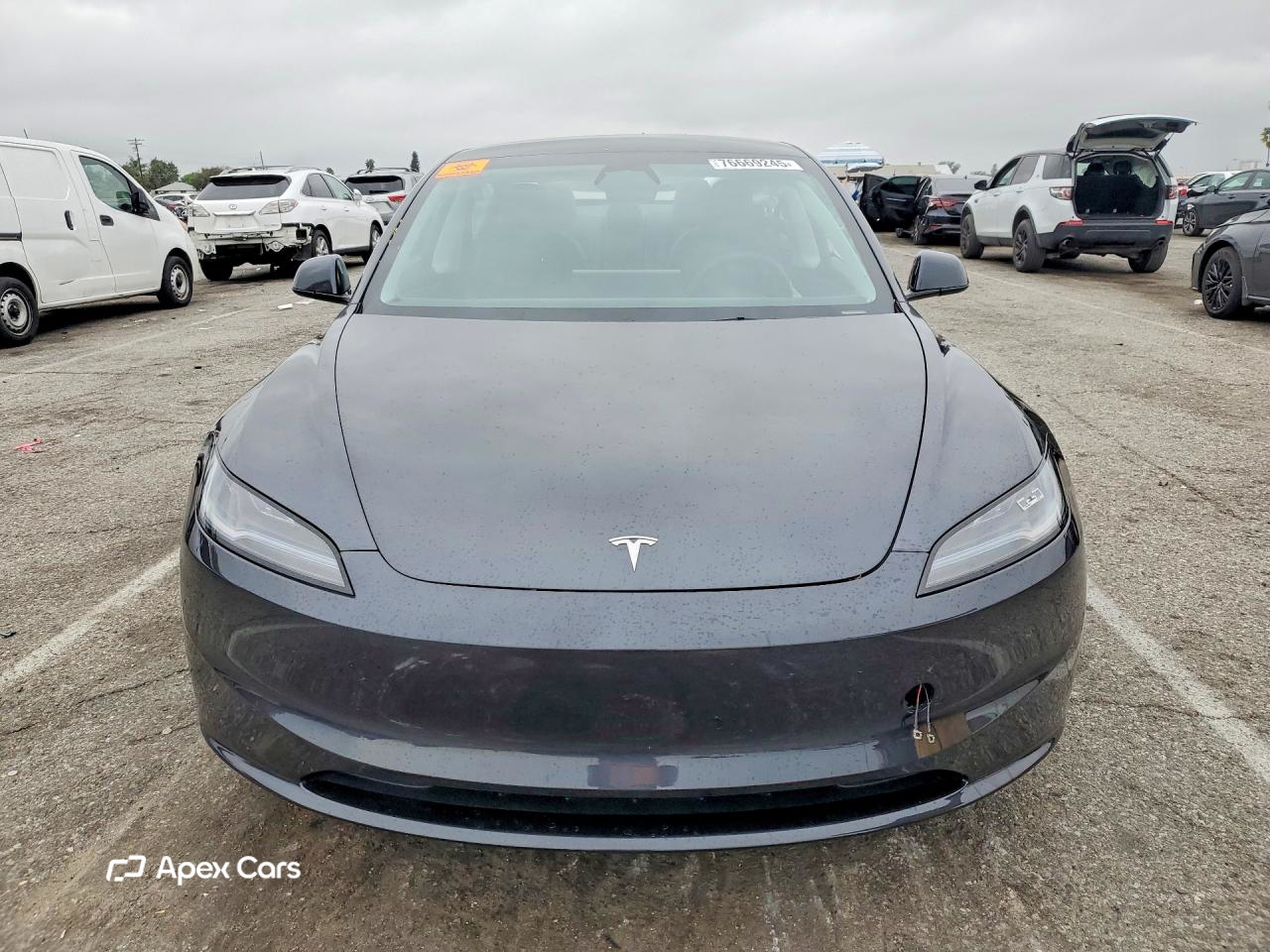 Tesla Model 3 2024