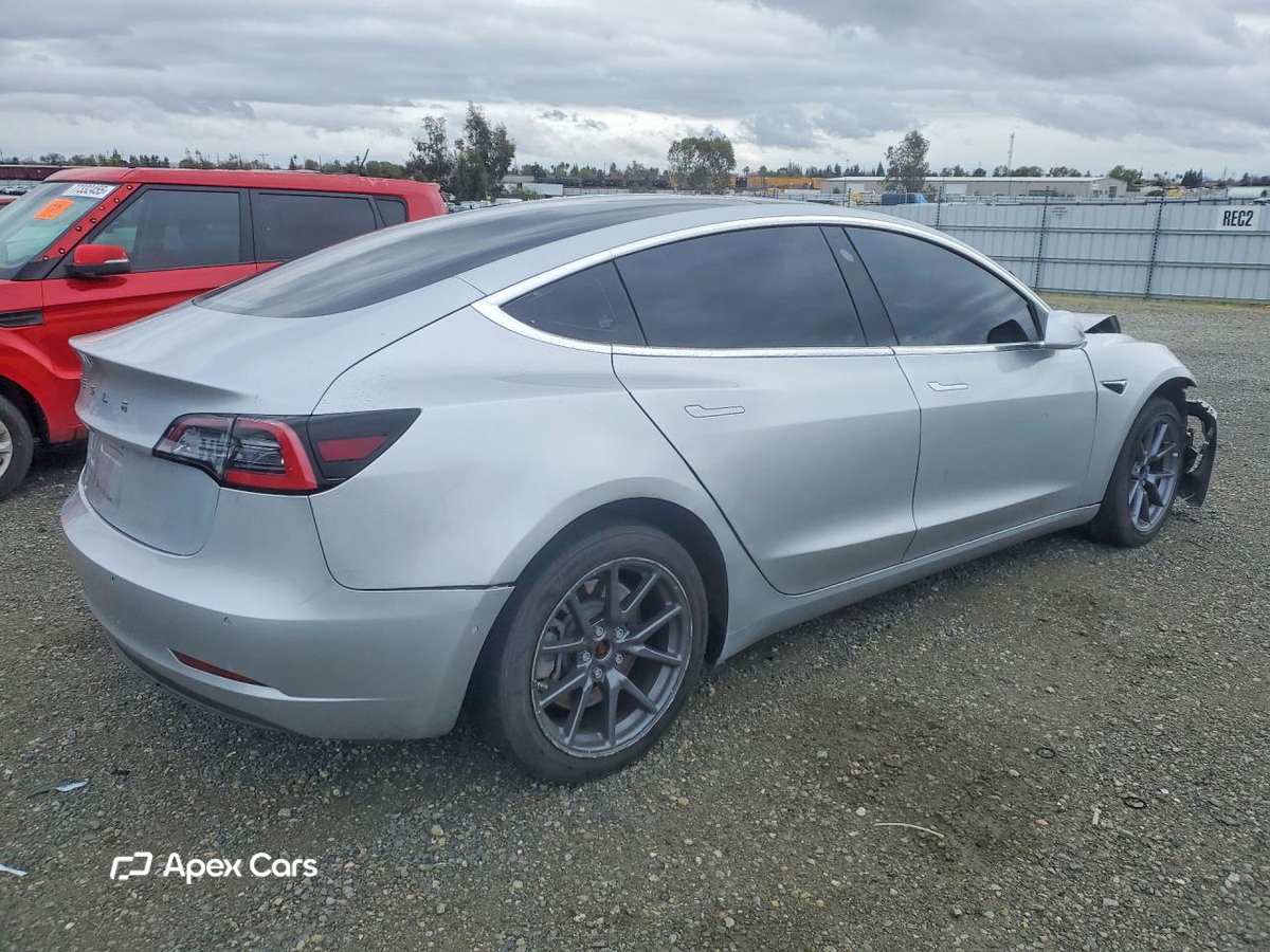 Tesla Model 3 2018