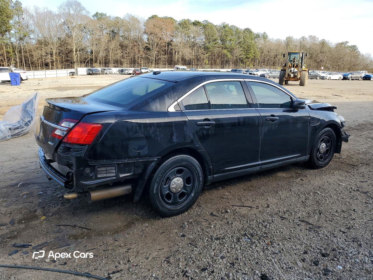 Ford Taurus 2015