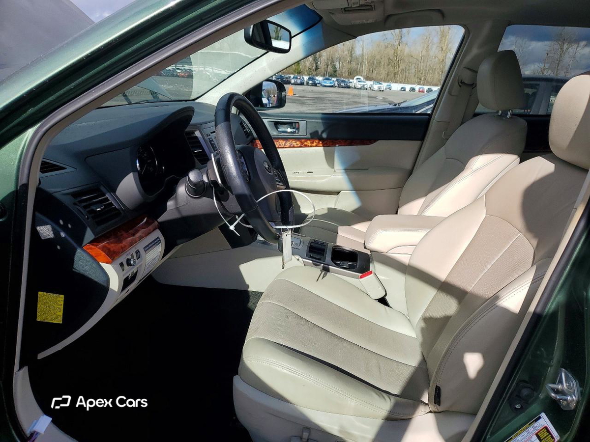 Subaru Outback 2012