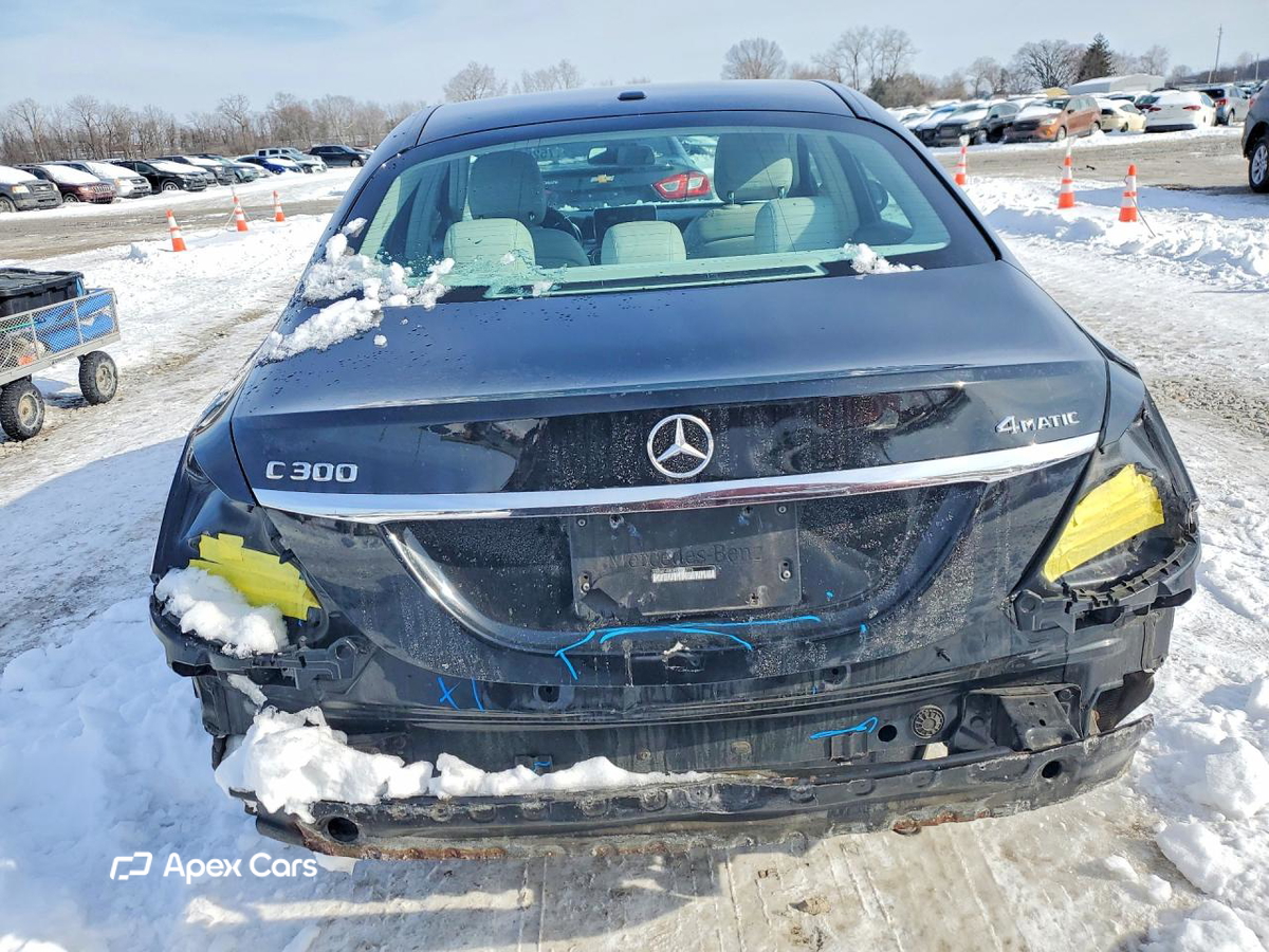 Mercedes-Benz  2015